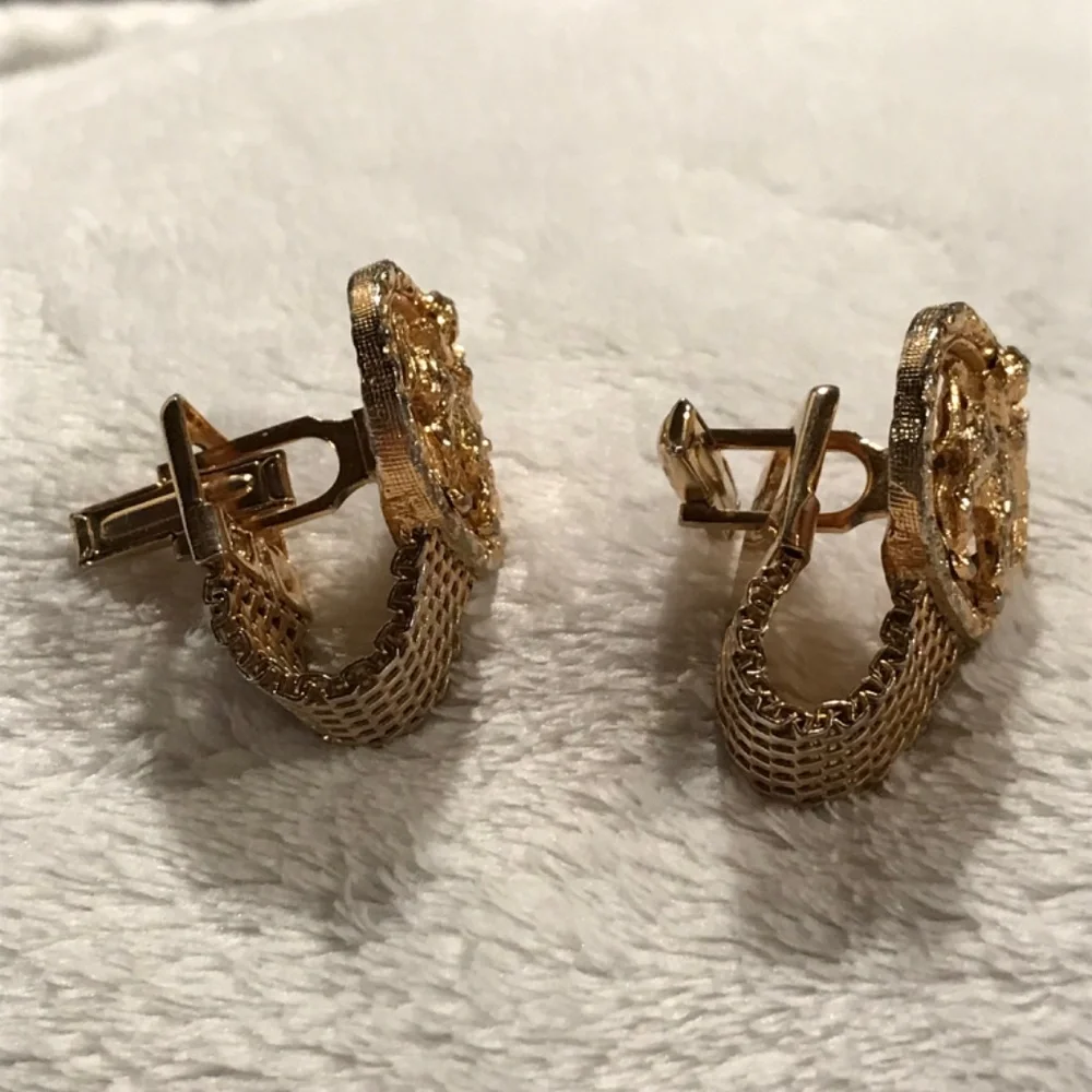Vintage Sagittarius Men's Gold-toned Zodiac Sign Cufflinks